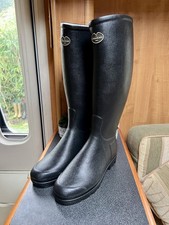 * RARE* Leather Lined Le