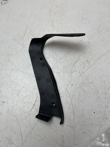 Audi headlight sealing - audi,