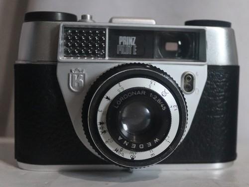 Vintage slr camera prinz - prinz, pilot