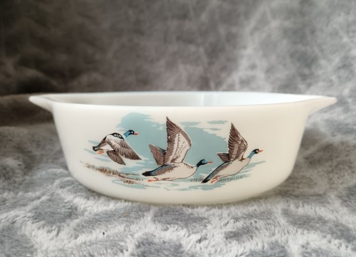 Vintage jaj pyrex cinderella - vintage,