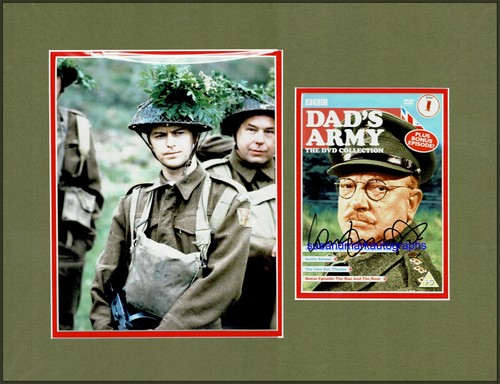 Ian lavender autograph - lavender, signed