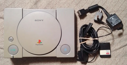 Sony playstation console - playstation, 1