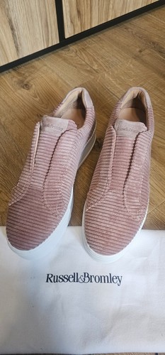 Russell bromley pink slip on - &,