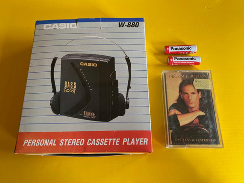 New retro walkman casio - new,