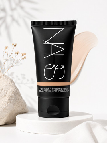 Nars pure radiant - radiant, tinted