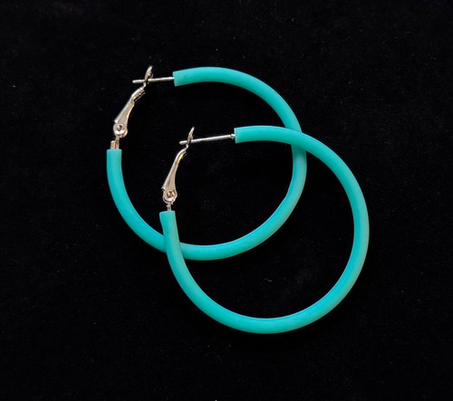 Neon hoop earrings festival - neon,