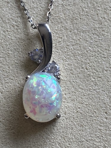 Cabochon pendant necklace - cabochon,