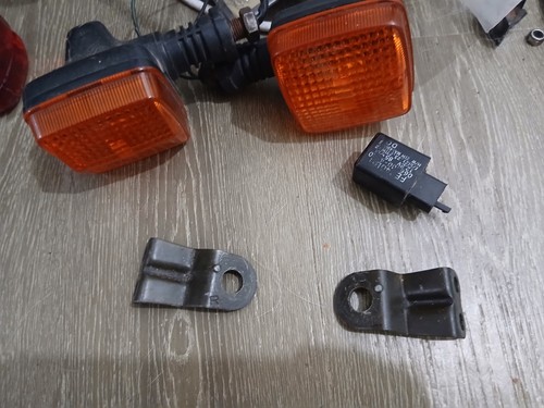 Genuine dt125r indercators - genuine,