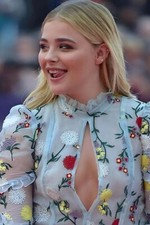 Chloe Grace Moretz Sexy Hot