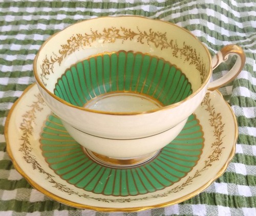 Paragon vintage green gold - vintage,