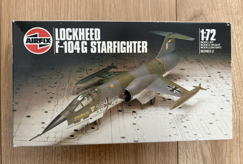 Airfix model 02011 lockheed - model,
