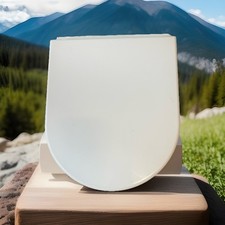 Catalano Wall Hung Toilet With Soft Close Toilet Seat Used RRP - £479