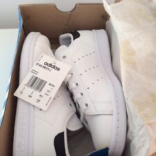 ADIDAS BRAND NEW ‘STAN SMITH' WHITE TRAINERS-YOUTH SIZE:3 EURO:35.5BOXED-FREEPOS