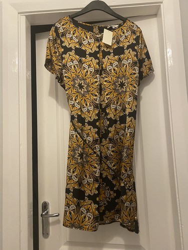 Ladies bnwt belted - bnwt, top