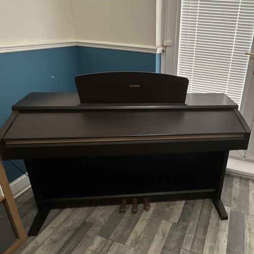 Yamaha ydp 223 digital - ydp-223,