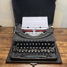 Vintage Mid 20th Century Oliver Portable Typewriter With Case Good Condition