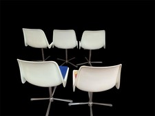 RetroEarly 70’s Moulded