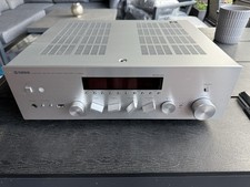 Yamaha R-N602 Network Receiver