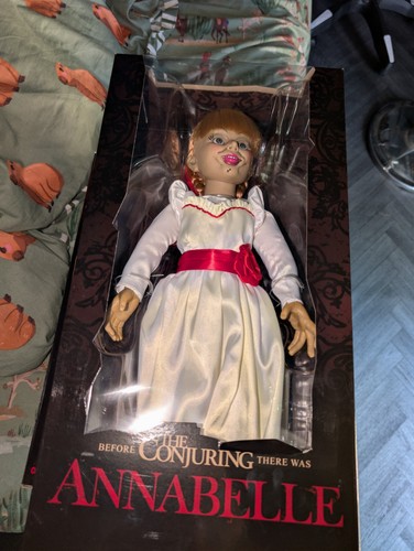 Mezco toyz annabelle - annabelle, doll