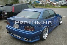 Rear Window Spoiler/ Roof