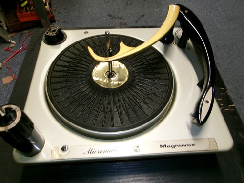 Vintage magnavox collaro - vintage, magnavox/collaro