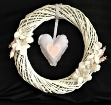 HANDMADE WOVEN WILLOW WHITE