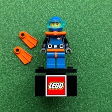Genuine Lego Deep Sea Diver Minifigure (CMF - Used - Series 1 - COL015)