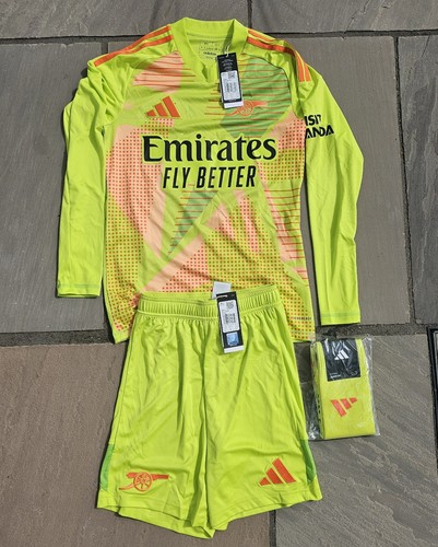 Arsenal yellow kit l - arsenal,