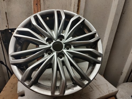 Toyota alloy wheel chrome - wheel,