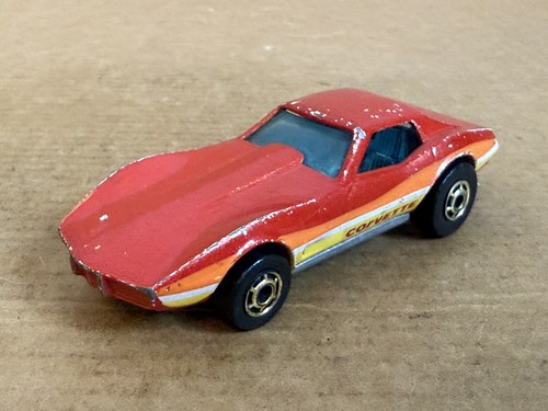 Hot wheels chevrolet corvette - hot,