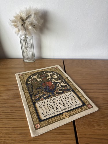 Vintage 1953 queen elizabeth - vintage,