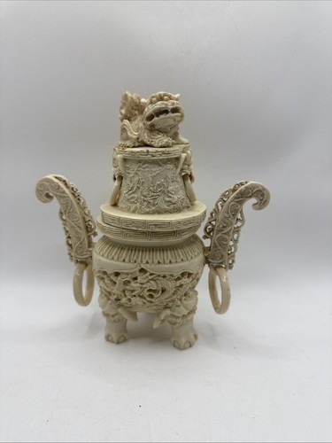 Chinese carved dragon - dragon, tripod