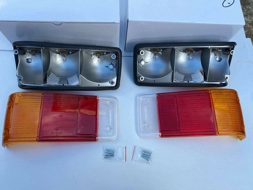 Escort rear light - rear, +