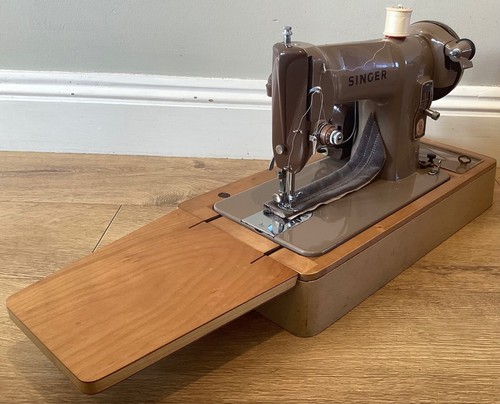 Vintage singer 185k electric - vintage,