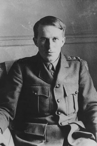 British soldier writer t e - soldier,