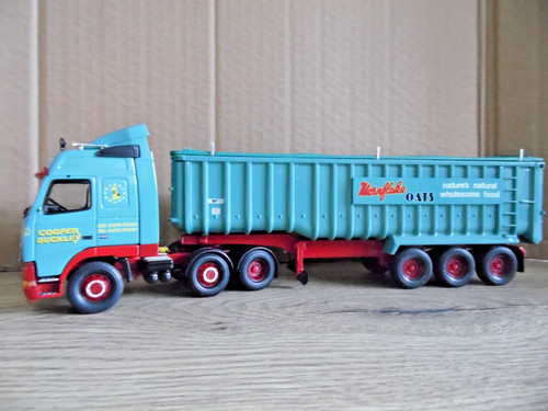 Corgi cc12429 volvo - corgi, fh