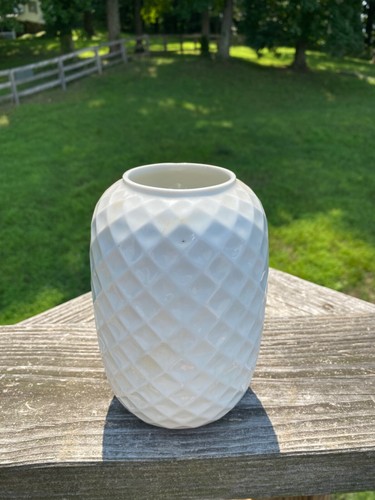 Mcm white porcelain - porcelain, vase