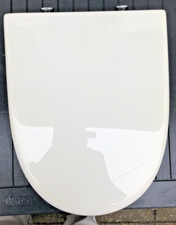 Actana Marine Toilet Superflush 1000. Toilet Seat & Lid: LeeSan Part No. 01846