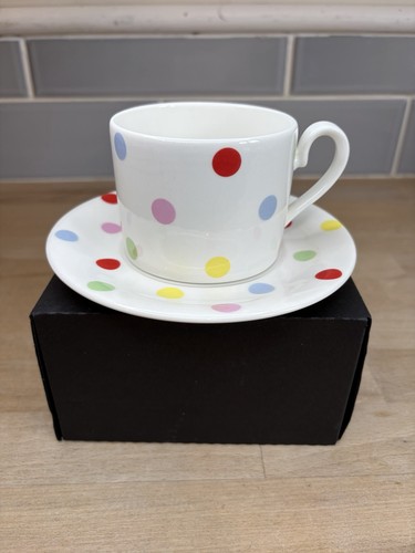 Cath kidston queens cup and - kidston,
