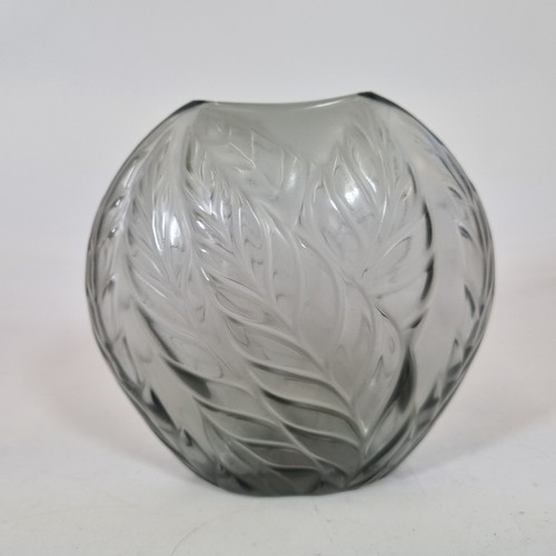 Lalique france grey crystal - grey,
