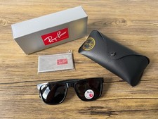 RayBan Wayfarer RB8342