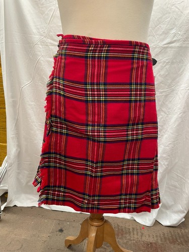 Mens scottish tartan kilt and - kilt,