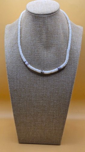 White heishi puka shell surfer - white,