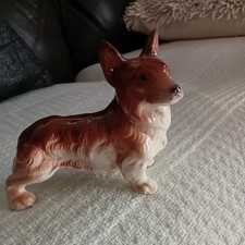  Corgi Dog figurine Beswick?