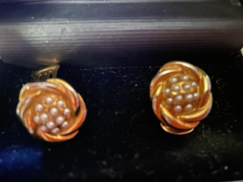 Vintage goldtone faux seed - goldtone,