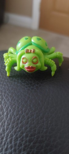 Monsters pocket super - monsters, in