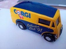 Corgi Morris J Van Collector