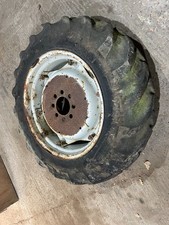 Single rear 8 stud wheel 12.4-28 Ford 4610 Jewellair industrial tractor £150+VAT
