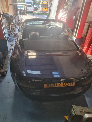 Breaking gen mazda mx5 - mazda,