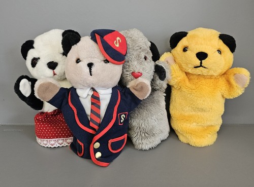 Sooty sweep sue cousin scampi - sooty,